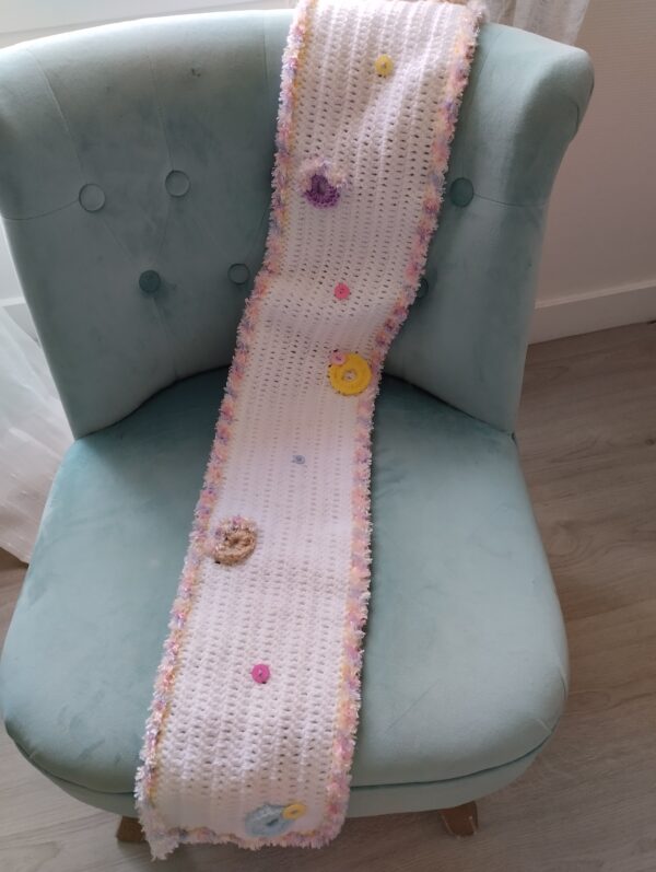 Echarpe de laine blanche