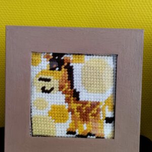 Canevas brodé "la Girafe Sophie" 15 cm X 15 cm