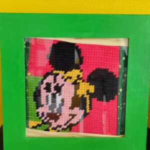 Canevas brodé magnifique "Mickey" 20 cm x 20 cm