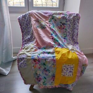 Couverture Patchwork "Lavande" 126,5 cm x 73 cm